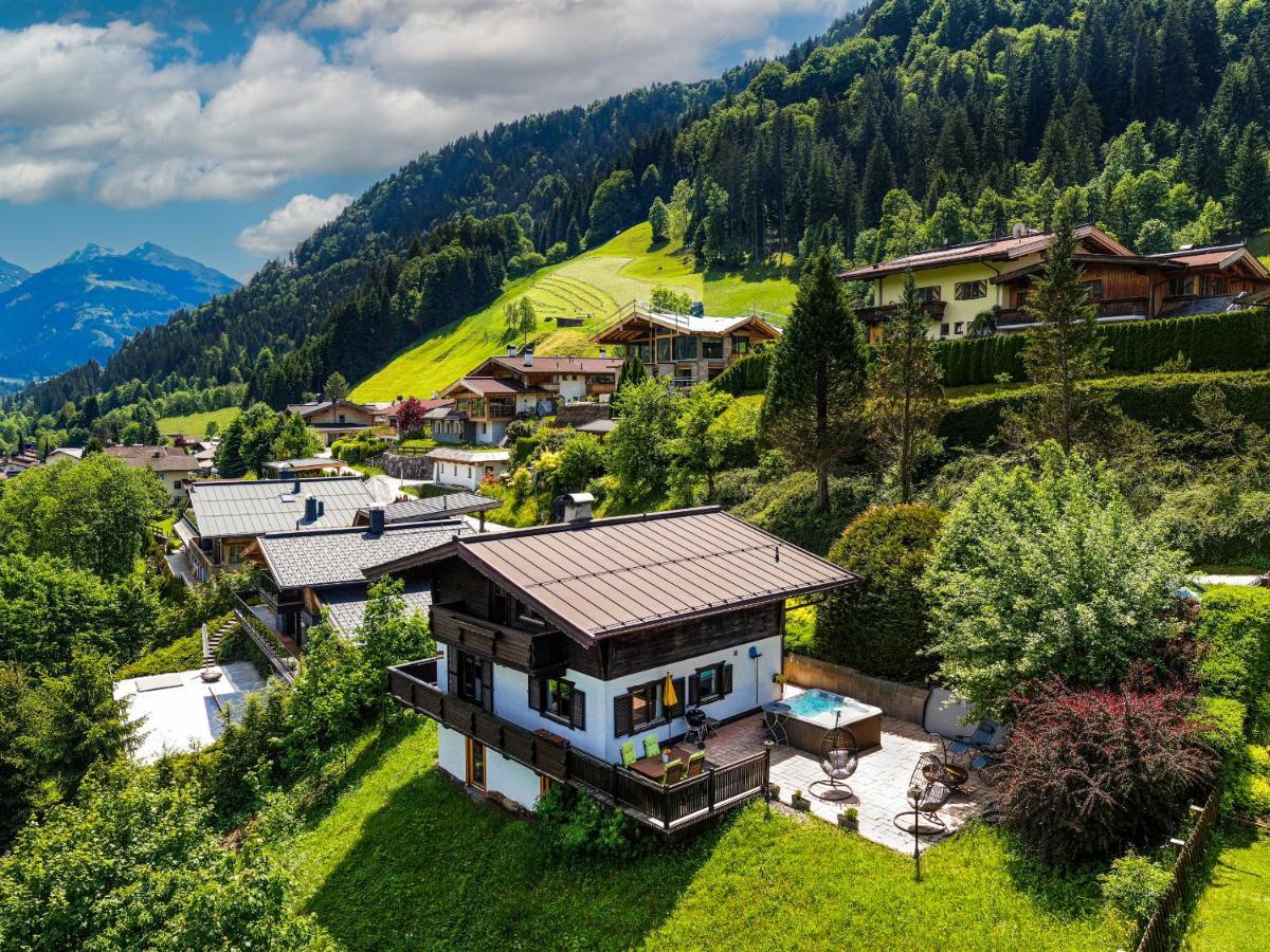 Chalet Mora-Lodge By Alpine Host Helpers Kitzbühel Exteriör bild
